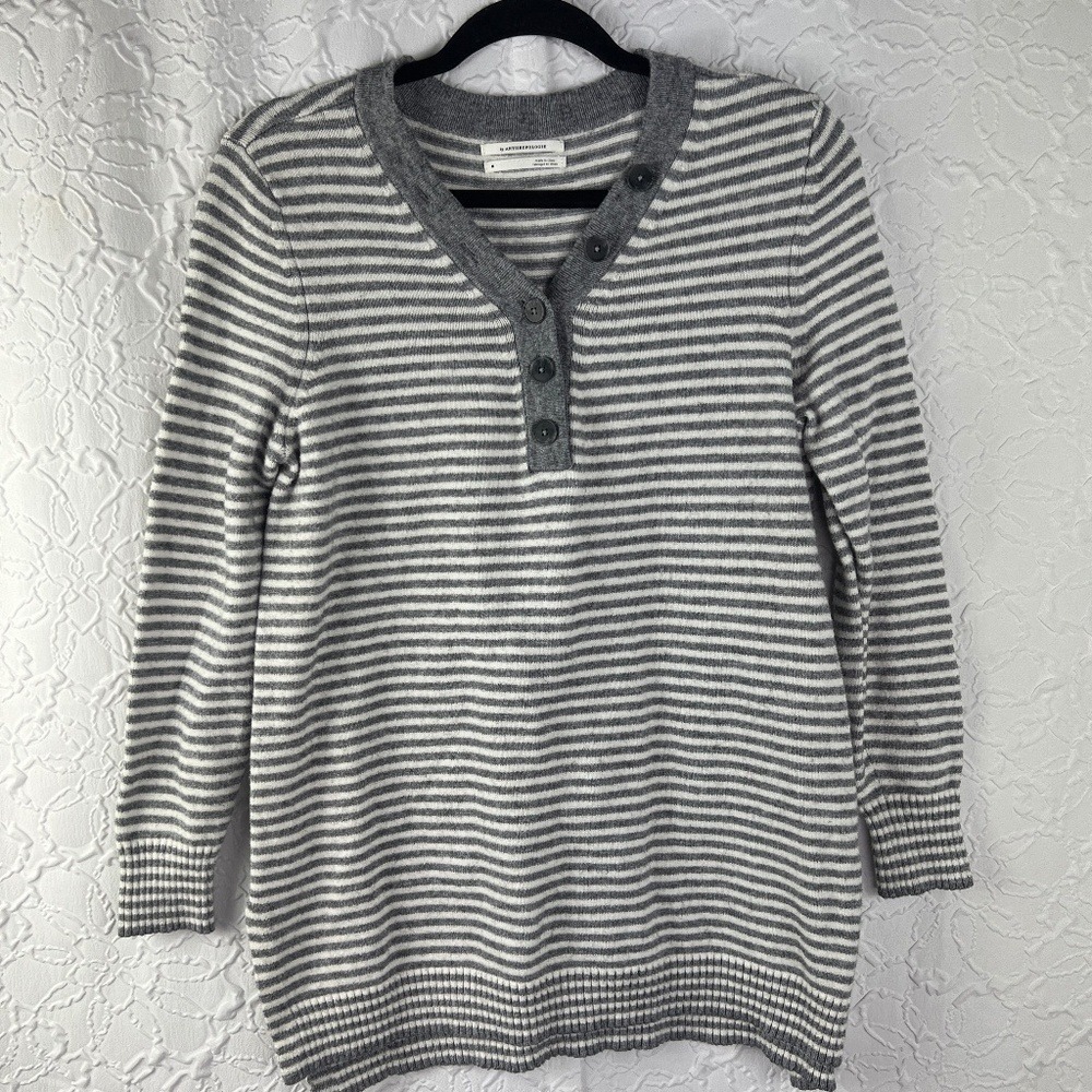Anthropologie Striped Henley Sweater Tunic Grey White Womens Size M
